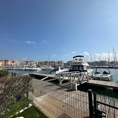 Splendide Marina Sur L'ile Saint-martin * Agde