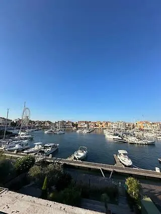 Splendide Marina Sur L'ile Saint-martin Agde